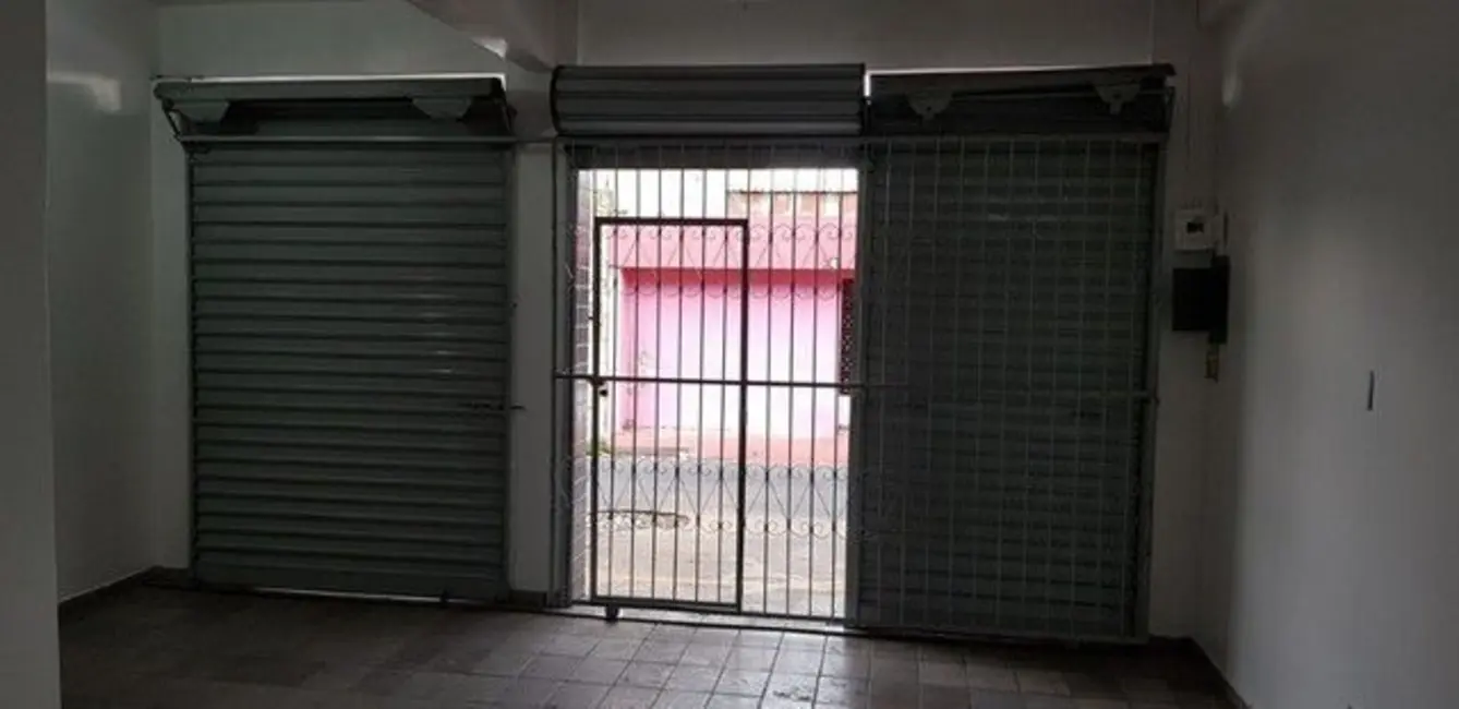 Foto 5 de Casa Comercial com 2 quartos à venda, 300m2 em Manaus - AM
