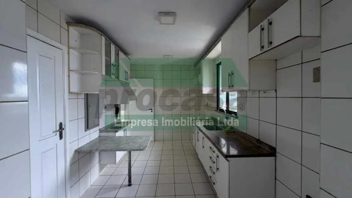 Apartamento com 3 quartos para alugar, 135m2 em Manaus - AM - imagem 5 Foto 5 de Apartamento com 3 quartos para alugar, 135m2 em Manaus - AM