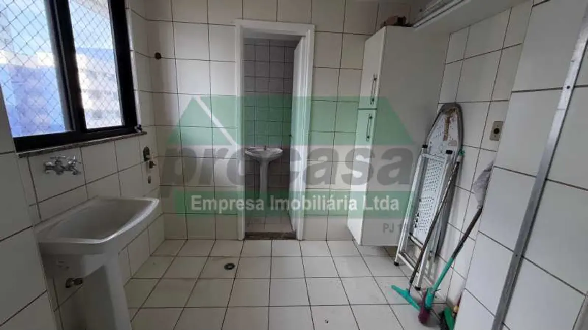 Apartamento com 3 quartos para alugar, 135m2 em Manaus - AM - imagem 6 Foto 6 de Apartamento com 3 quartos para alugar, 135m2 em Manaus - AM