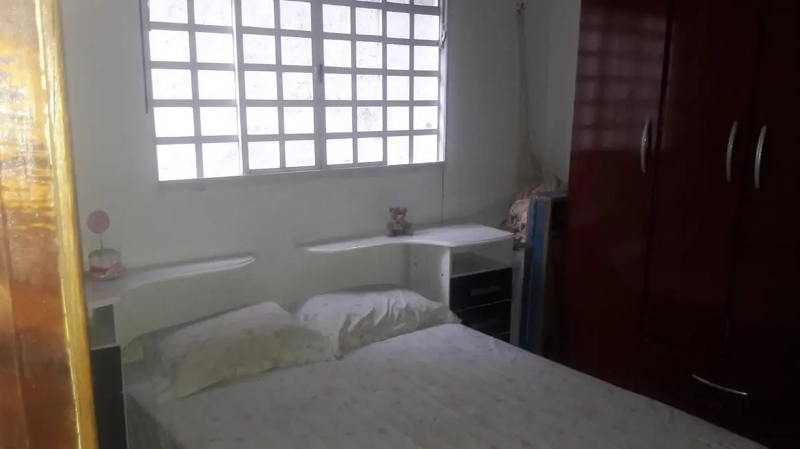 Casa de Condomínio com 5 quartos à venda, 300m2 em Manaus - AM - imagem 4 Foto 4 de Casa de Condomínio com 5 quartos à venda, 300m2 em Manaus - AM