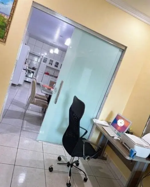 Casa de Condomínio com 4 quartos à venda, 400m2 em Manaus - AM - imagem 5 Foto 5 de Casa de Condomínio com 4 quartos à venda, 400m2 em Manaus - AM