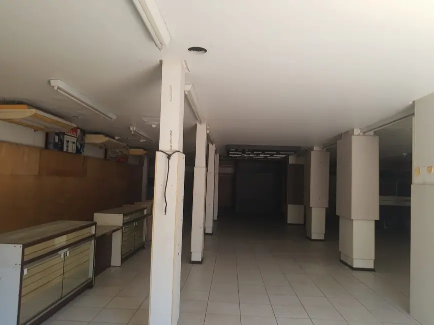 Prédio Inteiro para alugar, 1500m2 em Manaus - AM - imagem 6 Foto 6 de Prédio Inteiro para alugar, 1500m2 em Manaus - AM