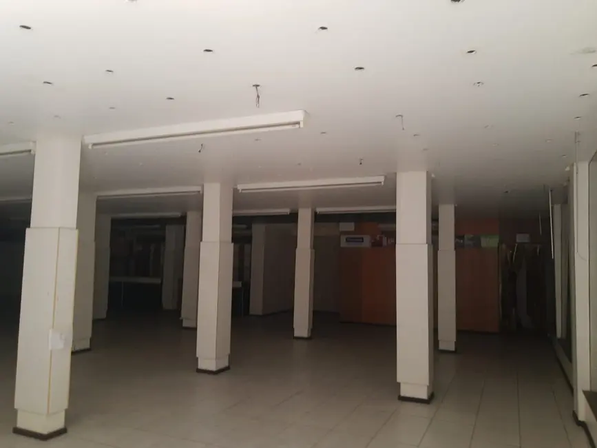 Prédio Inteiro para alugar, 1500m2 em Manaus - AM - imagem 7 Foto 7 de Prédio Inteiro para alugar, 1500m2 em Manaus - AM