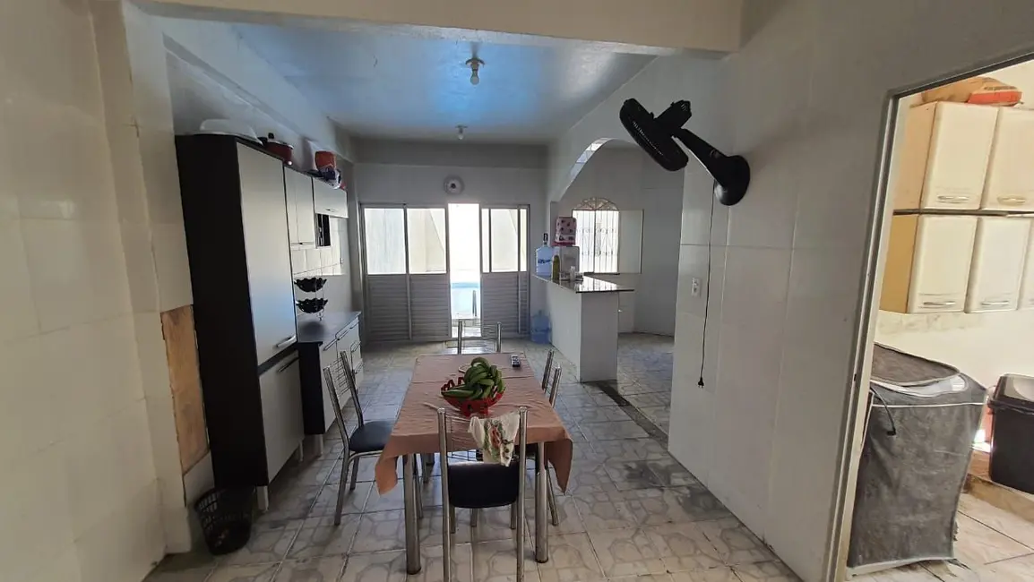 Casa de Condomínio com 4 quartos à venda, 334m2 em Manaus - AM - imagem 4 Foto 4 de Casa de Condomínio com 4 quartos à venda, 334m2 em Manaus - AM