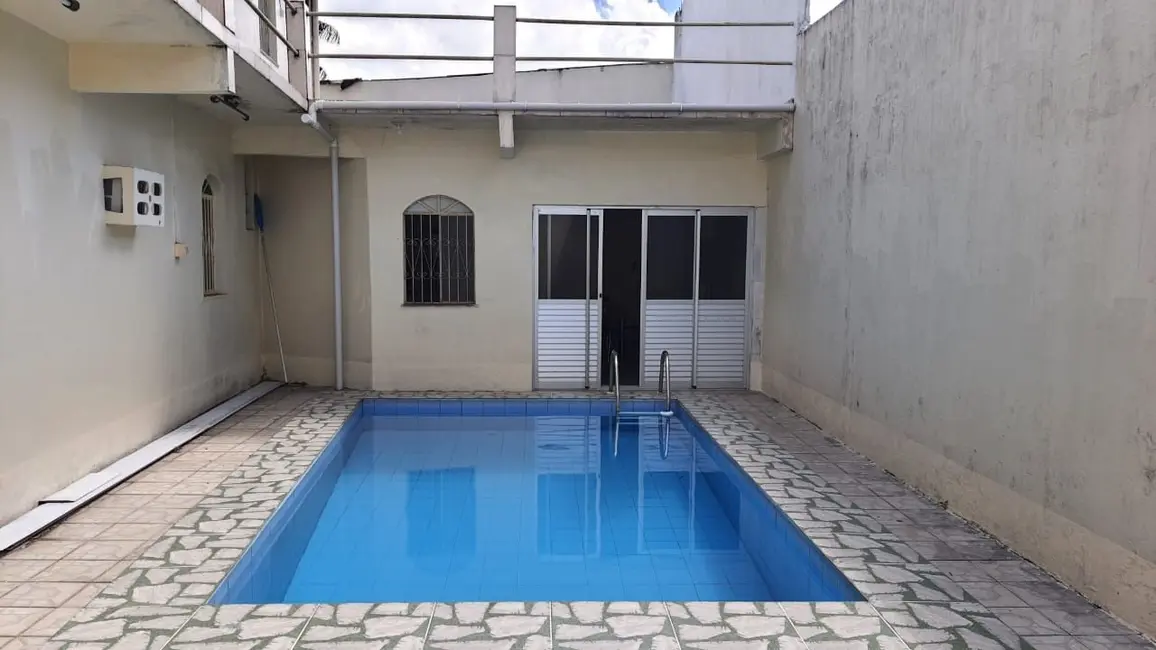 Foto 1 de Casa de Condomínio com 4 quartos à venda, 334m2 em Manaus - AM