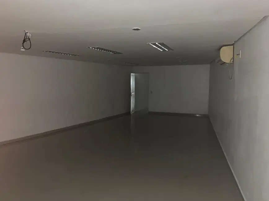 Foto 2 de Prédio Inteiro à venda e para alugar, 450m2 em Manaus - AM