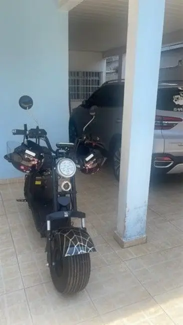 Casa de Condomínio com 2 quartos à venda, 360m2 em Manaus - AM - imagem 2 Foto 2 de Casa de Condomínio com 2 quartos à venda, 360m2 em Manaus - AM