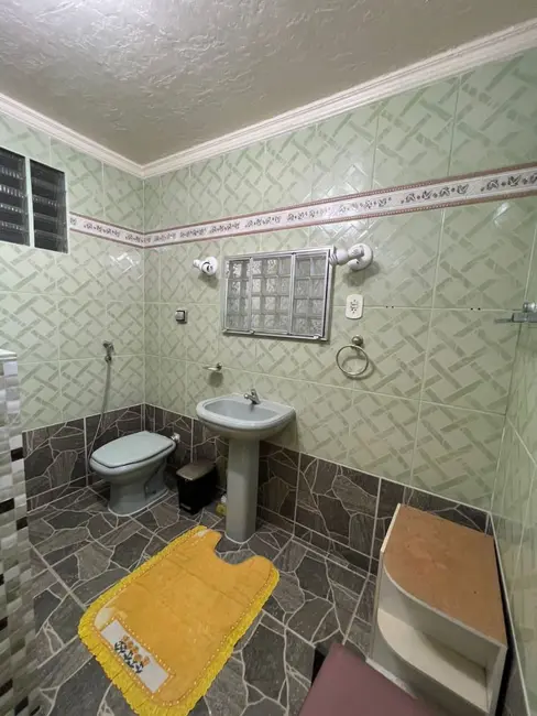 Casa com 8 quartos à venda, 670m2 em Manaus - AM - imagem 8 Foto 8 de Casa com 8 quartos à venda, 670m2 em Manaus - AM