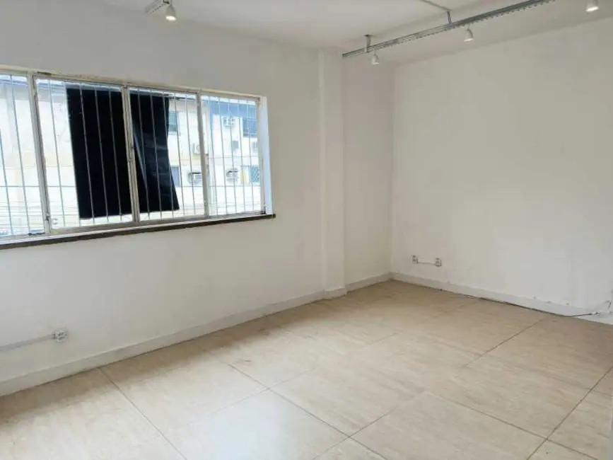 Foto 3 de Apartamento com 2 quartos para alugar, 50m2 em Manaus - AM
