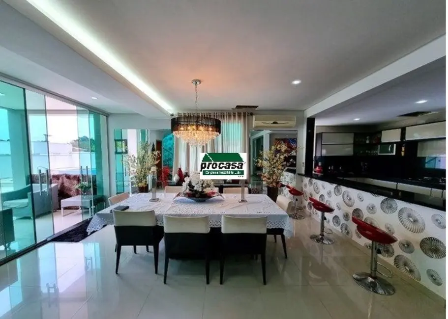 Casa de Condomínio com 3 quartos à venda, 350m2 em Manaus - AM - imagem 3 Foto 3 de Casa de Condomínio com 3 quartos à venda, 350m2 em Manaus - AM