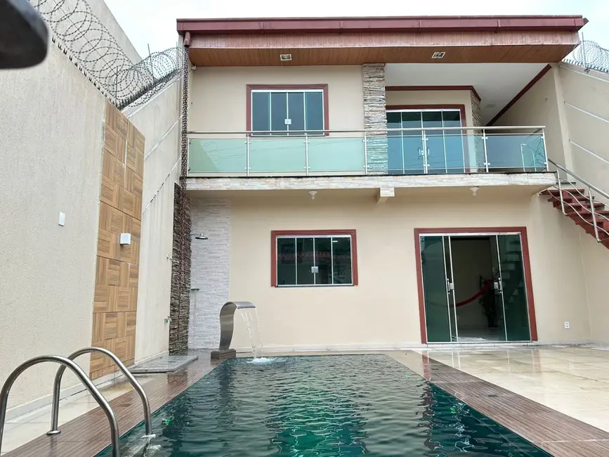 Foto 2 de Casa com 5 quartos à venda, 350m2 em Manaus - AM