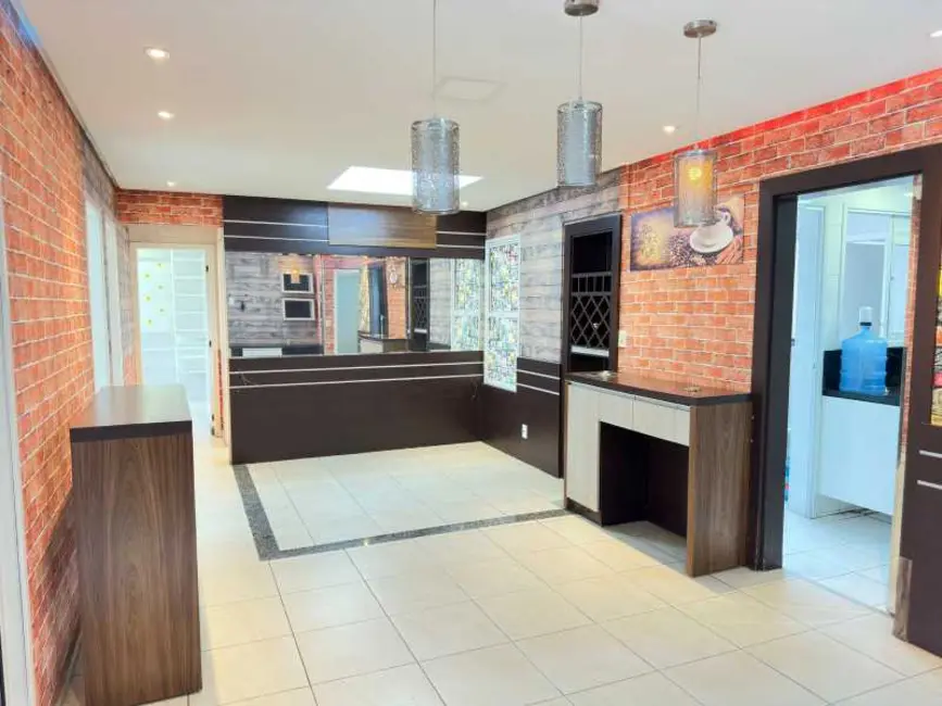 Apartamento com 3 quartos para alugar, 106m2 em Manaus - AM - imagem 4 Foto 4 de Apartamento com 3 quartos para alugar, 106m2 em Manaus - AM