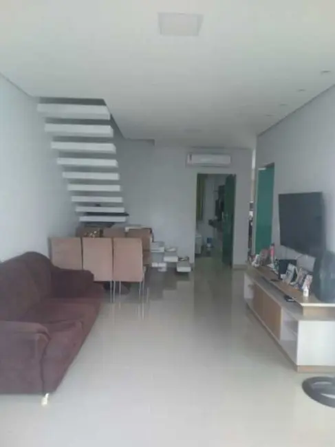 Foto 3 de Casa com 2 quartos à venda, 128m2 em Manaus - AM