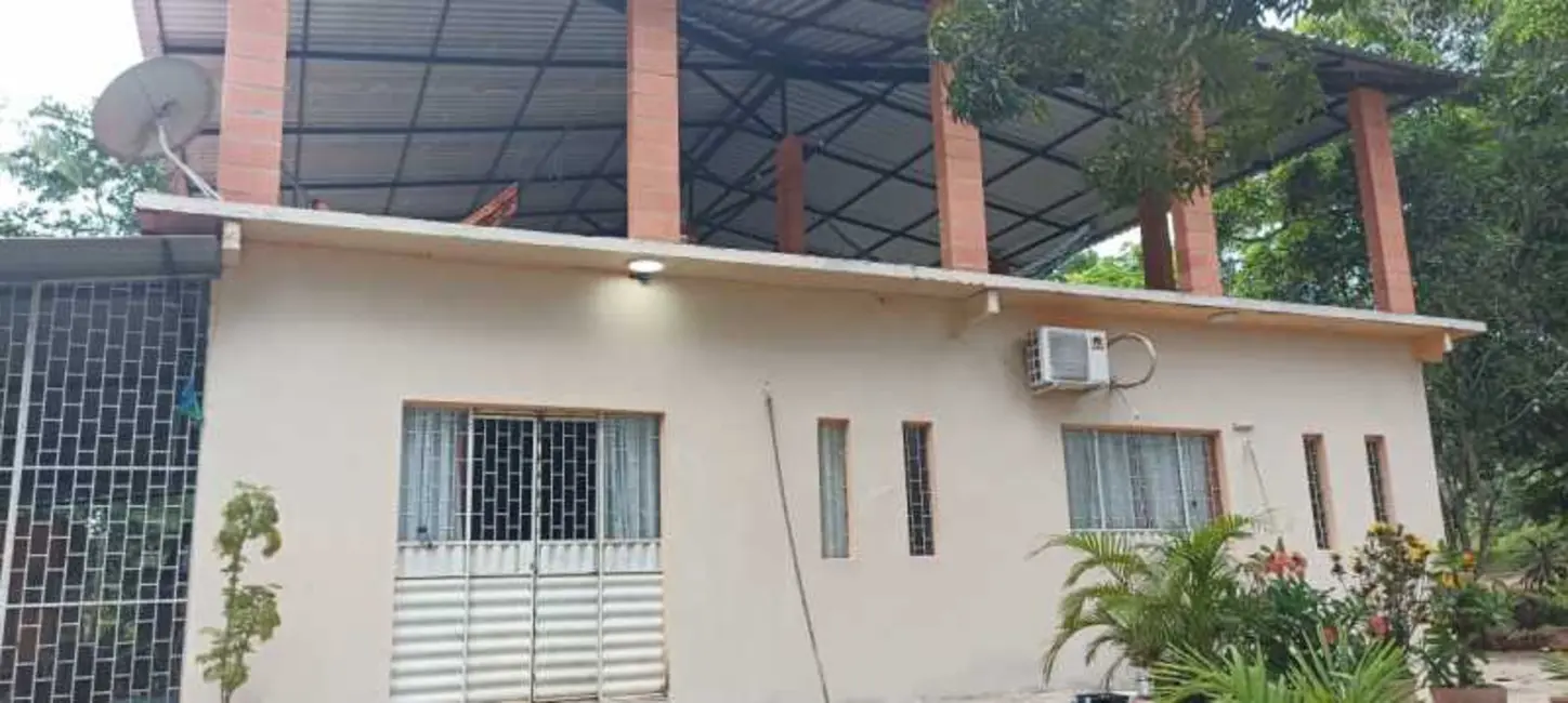 Foto 3 de Chácara com 5 quartos à venda, 468m2 em Iranduba - AM