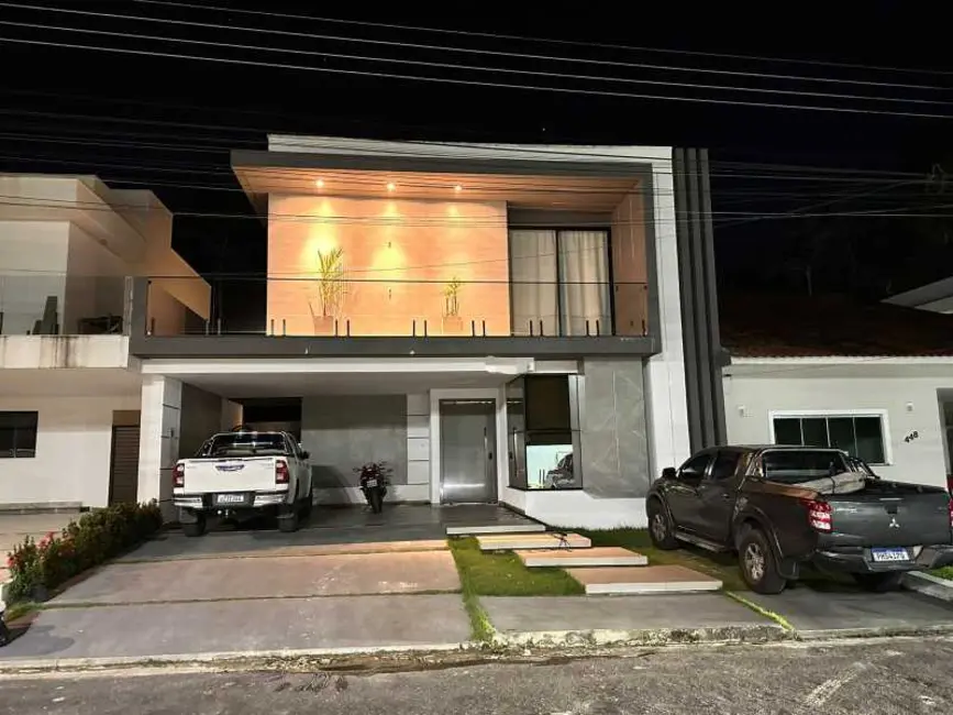 Foto 1 de Casa de Condomínio com 5 quartos à venda, 350m2 em Manaus - AM