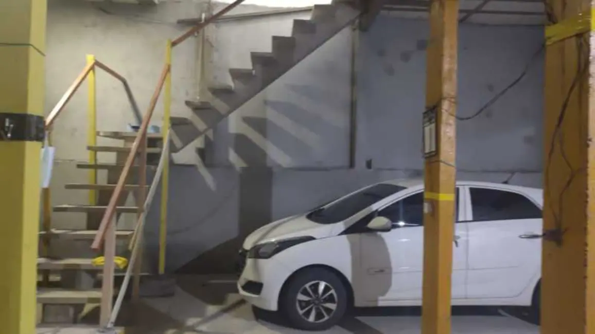 Foto 3 de Casa com 4 quartos à venda, 324m2 em Manaus - AM