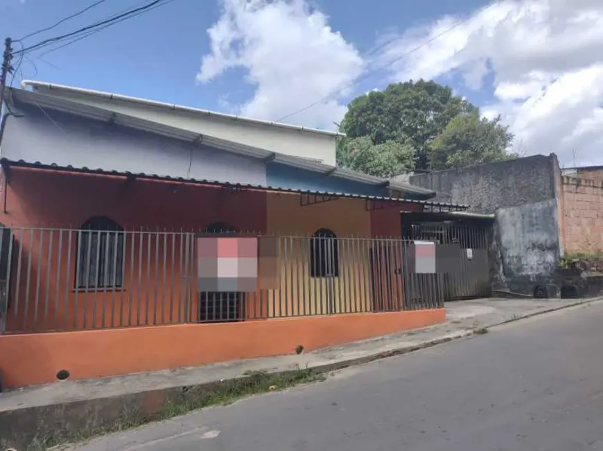 Foto 1 de Casa com 4 quartos à venda, 324m2 em Manaus - AM