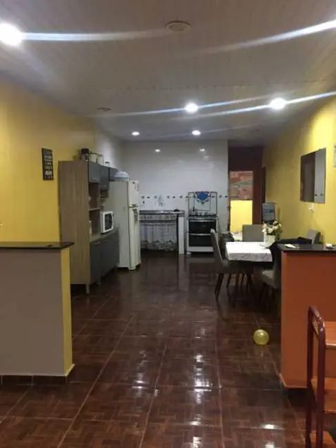 Foto 5 de Casa com 8 quartos à venda, 160m2 em Manaus - AM