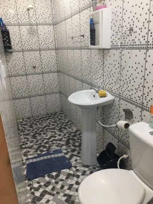 Foto 7 de Casa com 8 quartos à venda, 160m2 em Manaus - AM