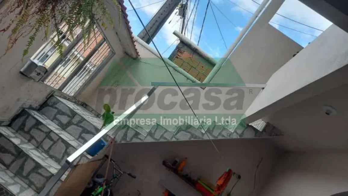 Foto 4 de Casa com 6 quartos à venda, 128m2 em Manaus - AM