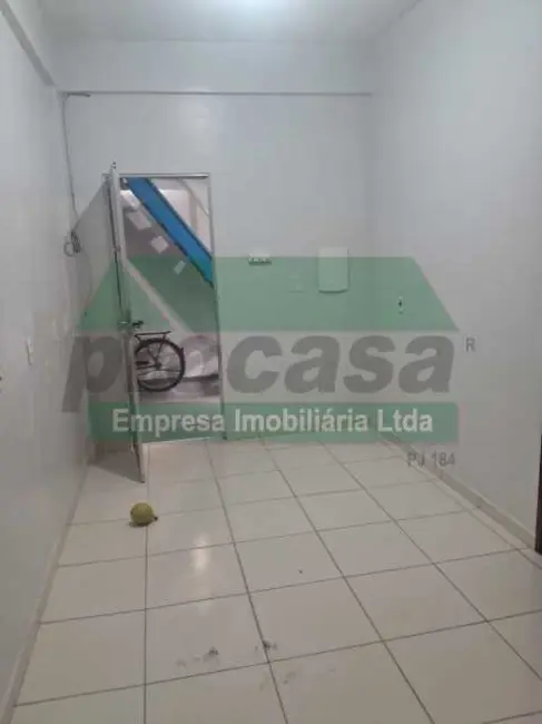 Foto 8 de Casa com 2 quartos para alugar, 55m2 em Manaus - AM