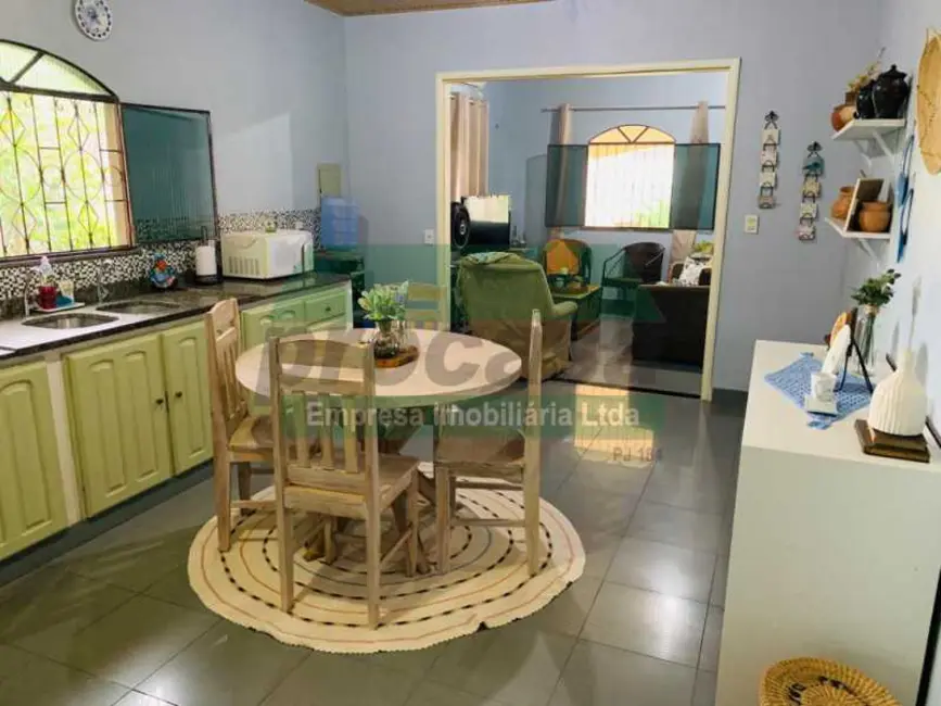 Casa com 3 quartos à venda, 224m2 em Manacapuru - AM - imagem 5 Foto 5 de Casa com 3 quartos à venda, 224m2 em Manacapuru - AM