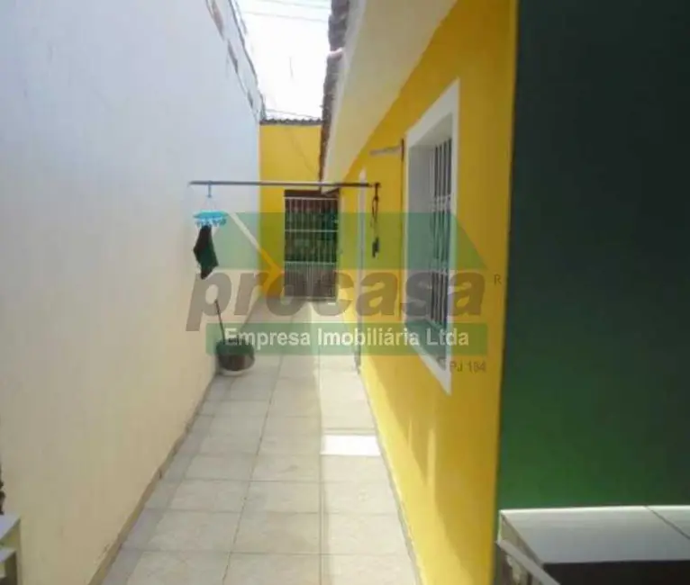 Casa com 2 quartos à venda, 120m2 em Manaus - AM - imagem 3 Foto 3 de Casa com 2 quartos à venda, 120m2 em Manaus - AM