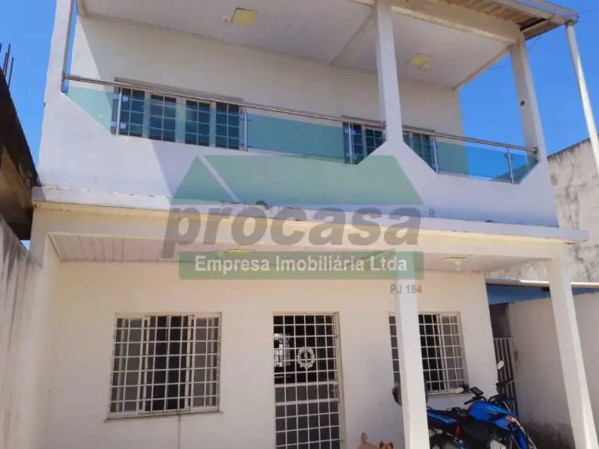 Foto 2 de Casa com 3 quartos à venda, 175m2 em Manaus - AM