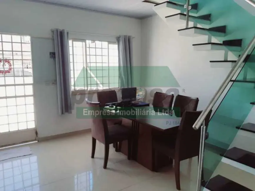 Foto 9 de Casa com 3 quartos à venda, 175m2 em Manaus - AM