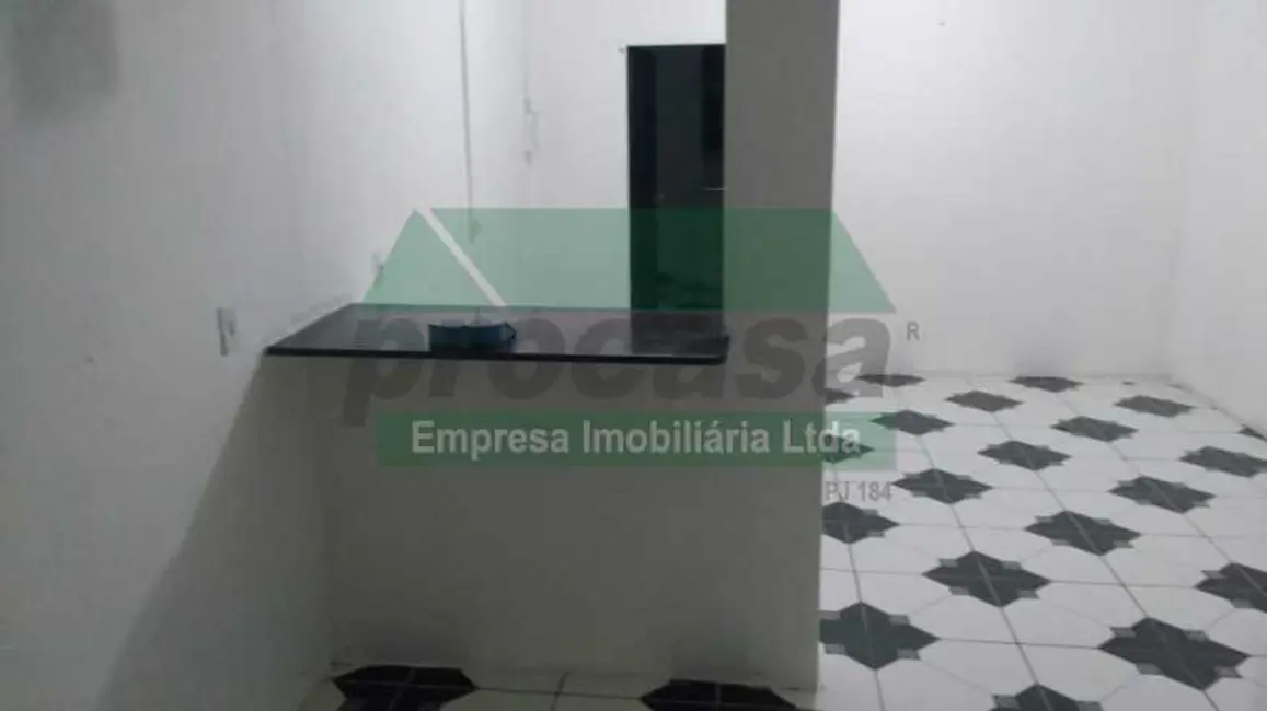 Foto 3 de Casa com 2 quartos à venda, 80m2 em Manaus - AM