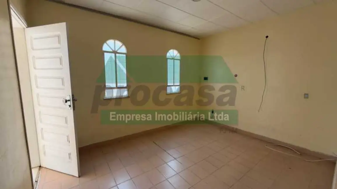 Casa com 3 quartos para alugar, 180m2 em Manaus - AM - imagem 8 Foto 8 de Casa com 3 quartos para alugar, 180m2 em Manaus - AM