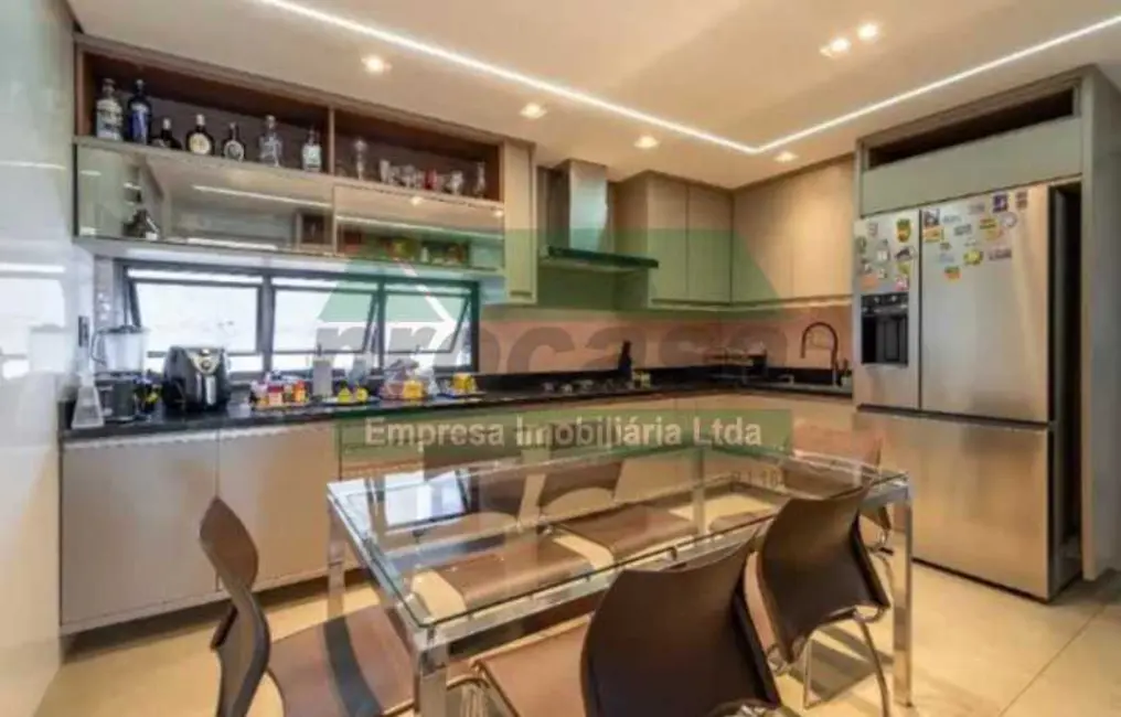 Foto 1 de Apartamento com 4 quartos à venda, 205m2 em Manaus - AM