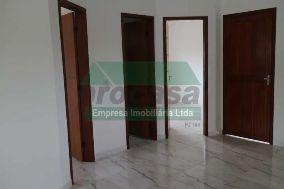 Foto 8 de Casa com 2 quartos à venda, 75m2 em Iranduba - AM
