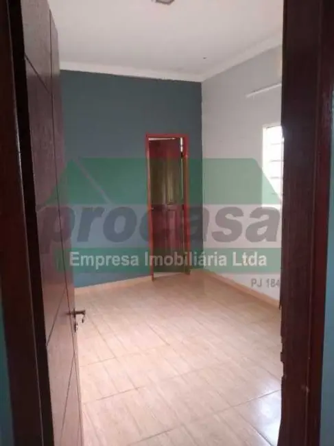 Foto 3 de Casa com 3 quartos à venda, 150m2 em Iranduba - AM