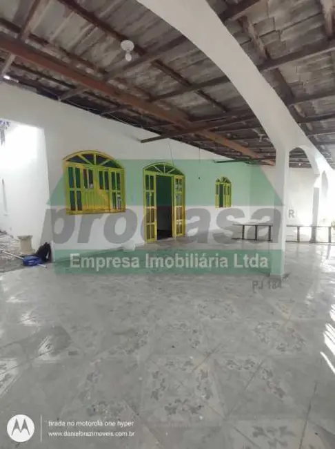 Foto 1 de Casa com 3 quartos para alugar, 300m2 em Manaus - AM