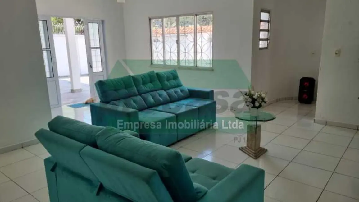 Casa de Condomínio com 6 quartos à venda, 250m2 em Manaus - AM - imagem 3 Foto 3 de Casa de Condomínio com 6 quartos à venda, 250m2 em Manaus - AM