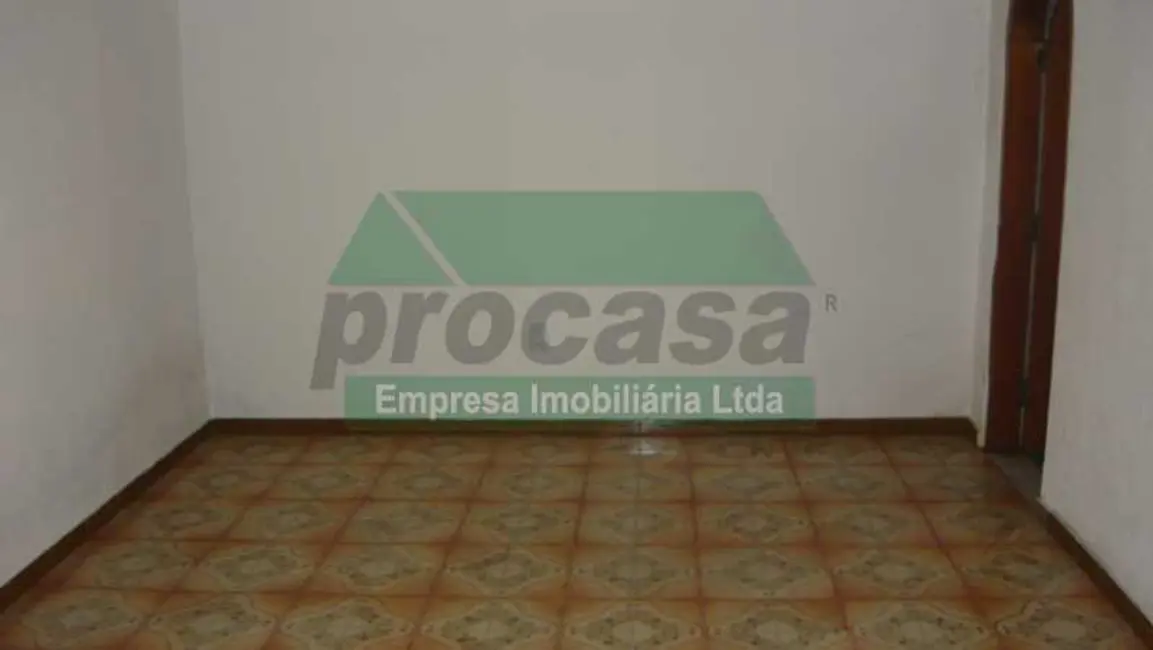Casa com 4 quartos à venda e para alugar, 300m2 em Manaus - AM - imagem 8 Foto 8 de Casa com 4 quartos à venda e para alugar, 300m2 em Manaus - AM