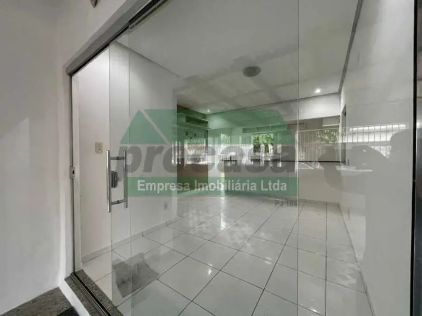 Foto 7 de Casa com 2 quartos para alugar, 85m2 em Manaus - AM