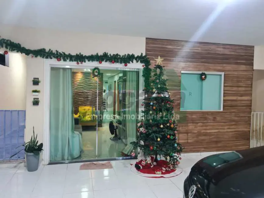 Foto 1 de Casa com 5 quartos à venda, 200m2 em Manaus - AM
