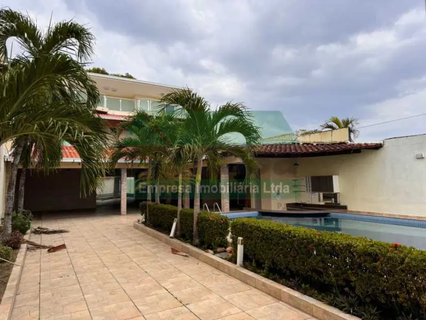 Casa com 5 quartos à venda, 400m2 em Manaus - AM - imagem 2 Foto 2 de Casa com 5 quartos à venda, 400m2 em Manaus - AM