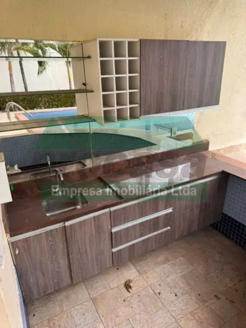 Casa com 5 quartos à venda, 400m2 em Manaus - AM - imagem 6 Foto 6 de Casa com 5 quartos à venda, 400m2 em Manaus - AM