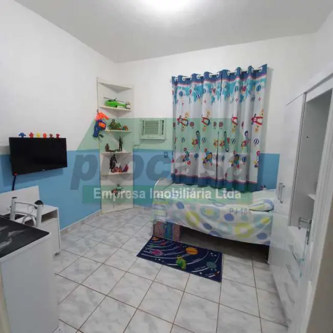 Foto 3 de Casa com 5 quartos à venda, 50m2 em Manaus - AM