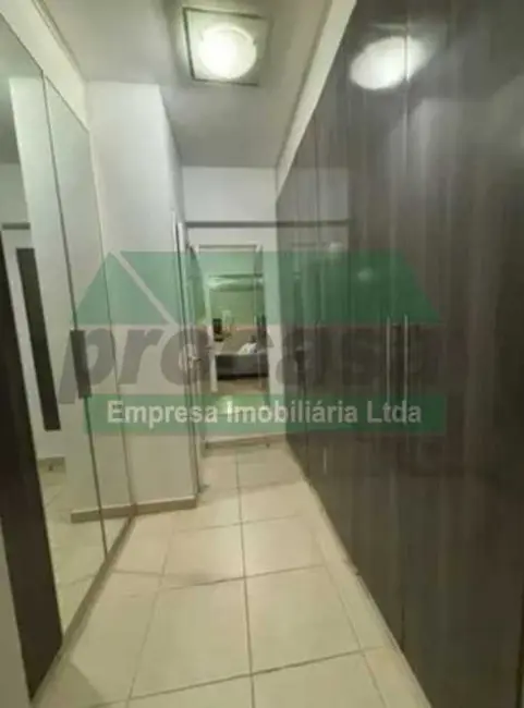 Apartamento com 4 quartos à venda, 200m2 em Manaus - AM - imagem 2 Foto 2 de Apartamento com 4 quartos à venda, 200m2 em Manaus - AM