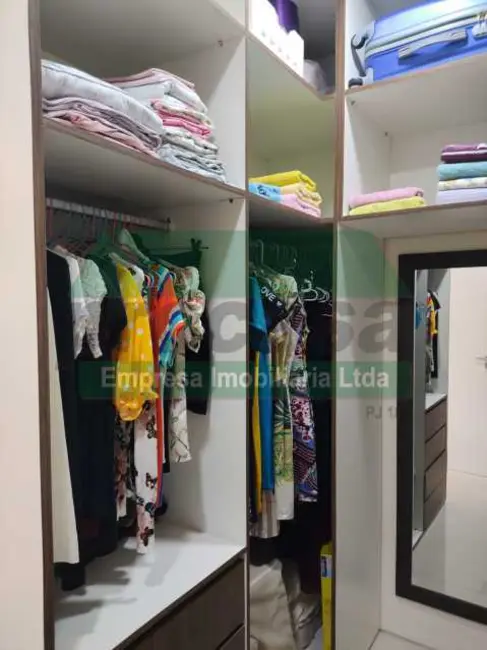 Casa de Condomínio com 4 quartos à venda, 230m2 em Manaus - AM - imagem 6 Foto 6 de Casa de Condomínio com 4 quartos à venda, 230m2 em Manaus - AM