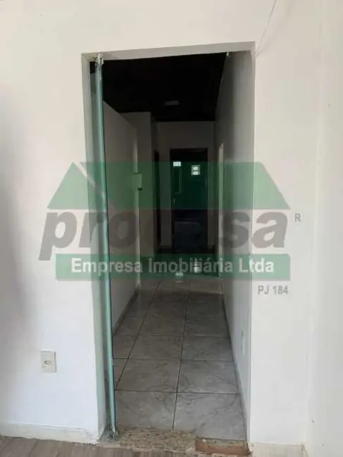 Foto 1 de Sala Comercial para alugar, 120m2 em Manaus - AM
