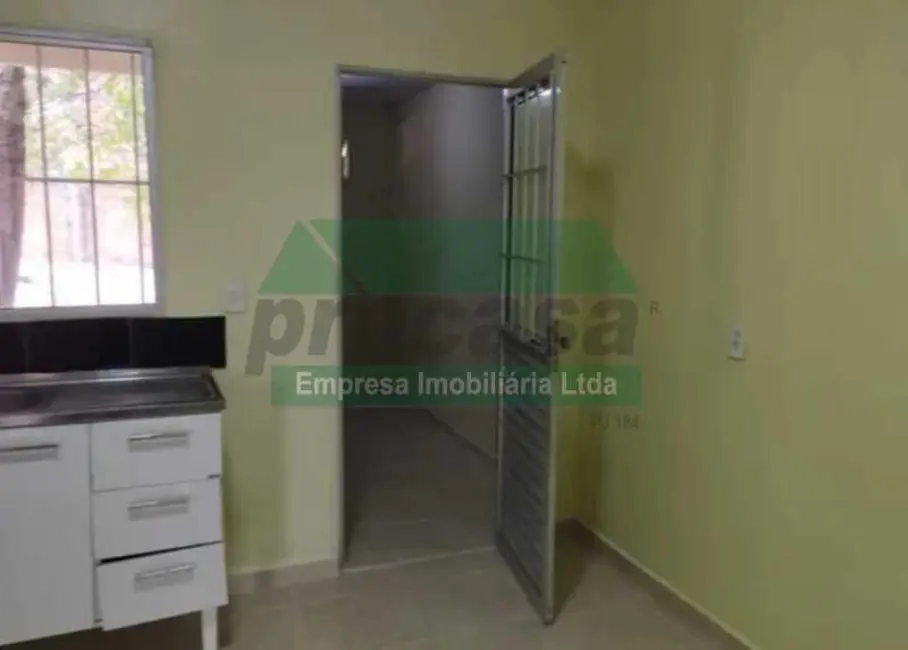 Foto 6 de Casa com 3 quartos para alugar, 250m2 em Manaus - AM
