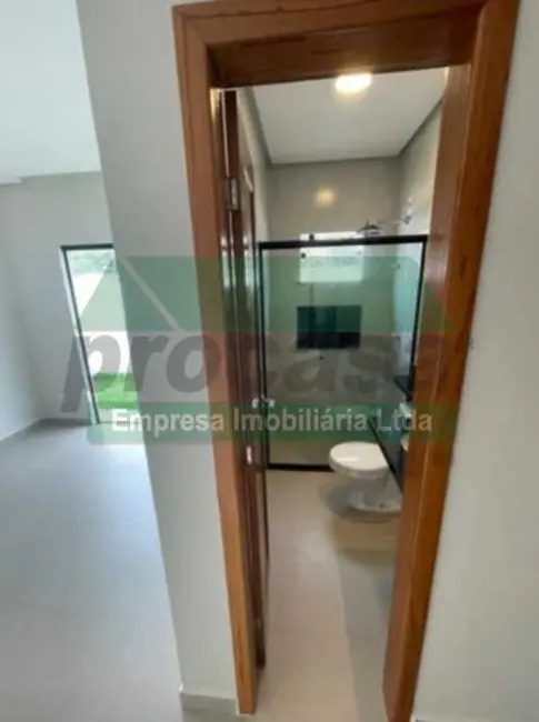 Foto 2 de Casa de Condomínio com 3 quartos à venda, 190m2 em Manaus - AM