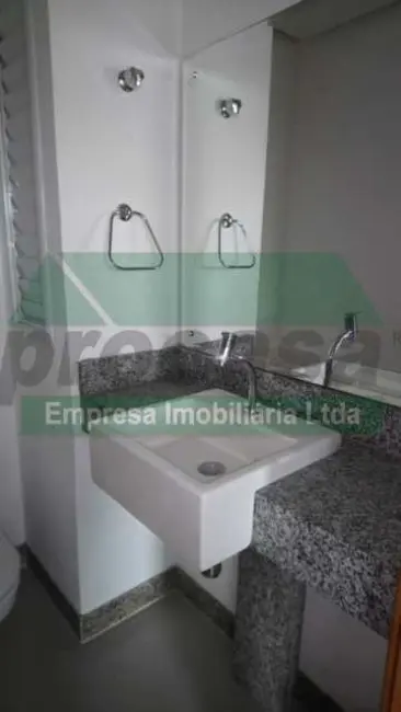 Foto 2 de Apartamento com 3 quartos à venda, 180m2 em Manaus - AM