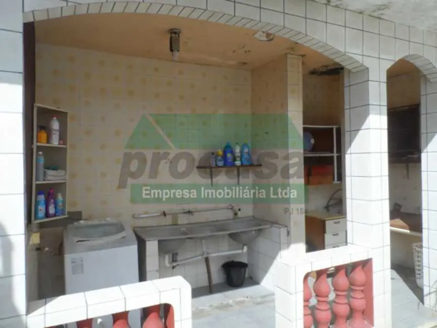 Foto 2 de Casa com 4 quartos à venda, 400m2 em Manaus - AM