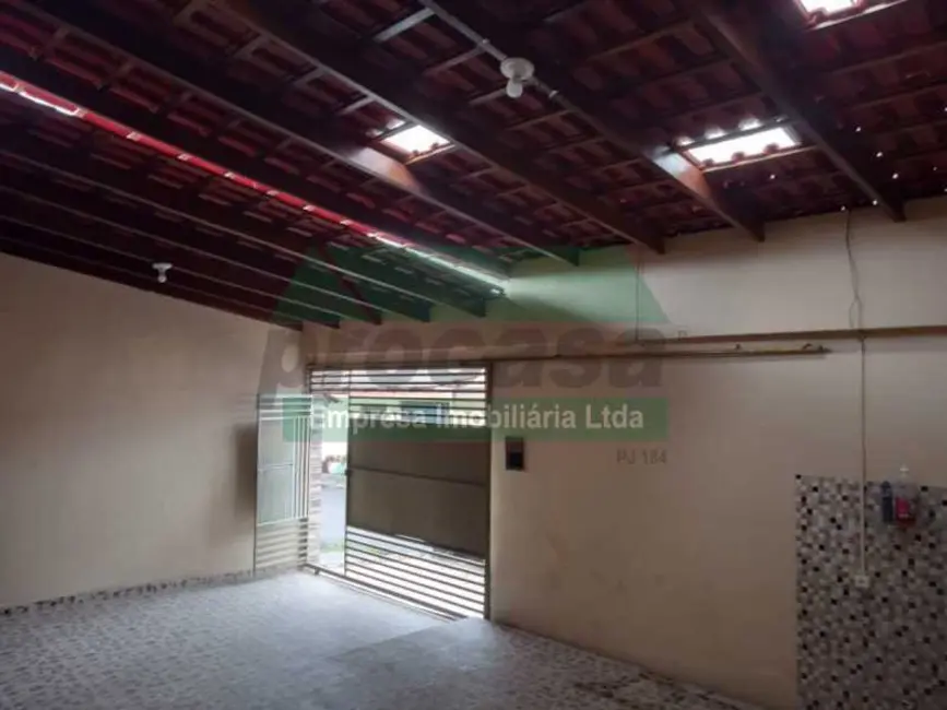 Foto 1 de Casa com 4 quartos à venda, 80m2 em Manaus - AM